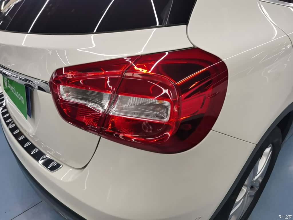 Mercedes-Benz GLA, 2016 8