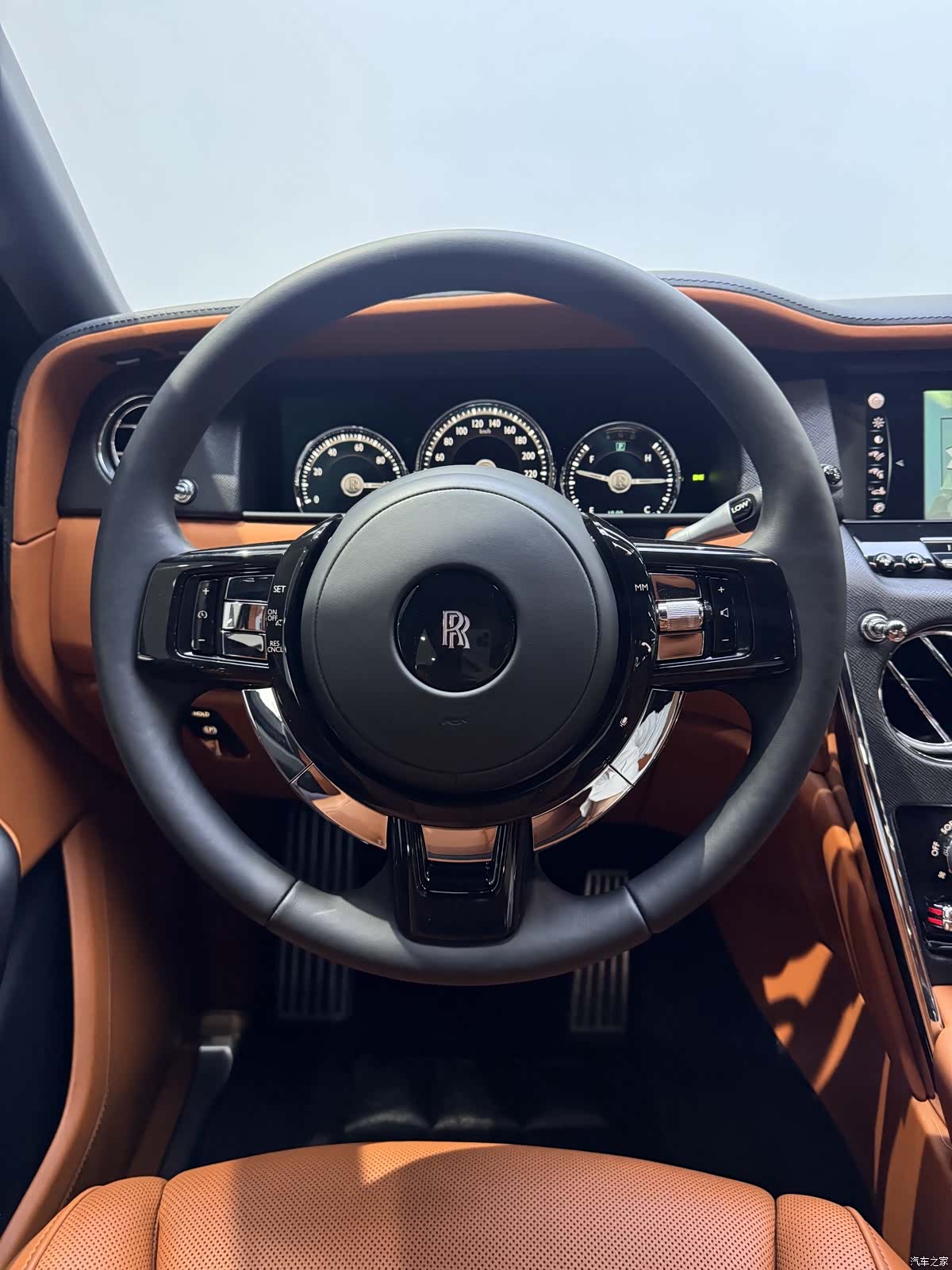 Rolls-Royce Cullinan, 2021 12