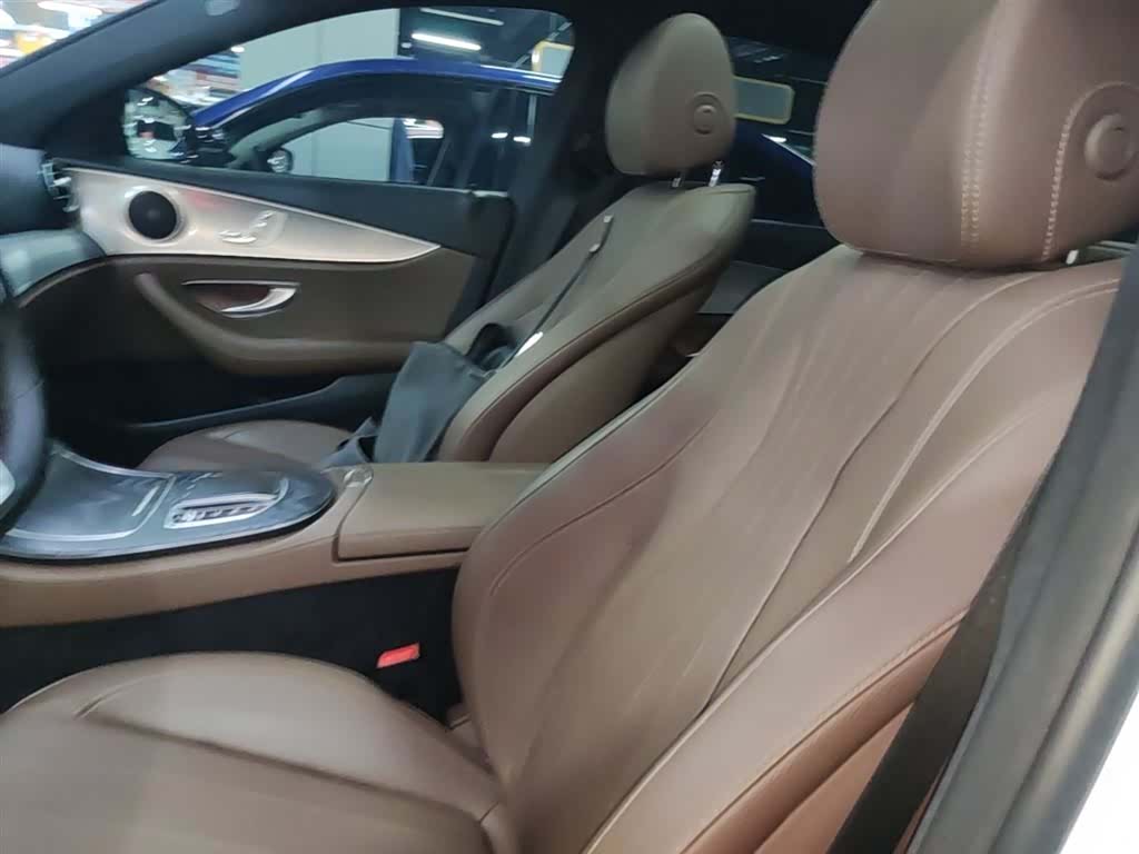 Mercedes-Benz E-Class, 2020 15
