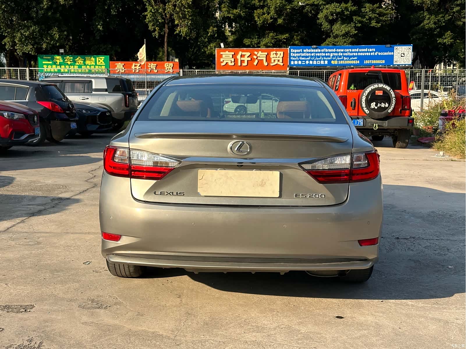 Lexus ES, 2018 17