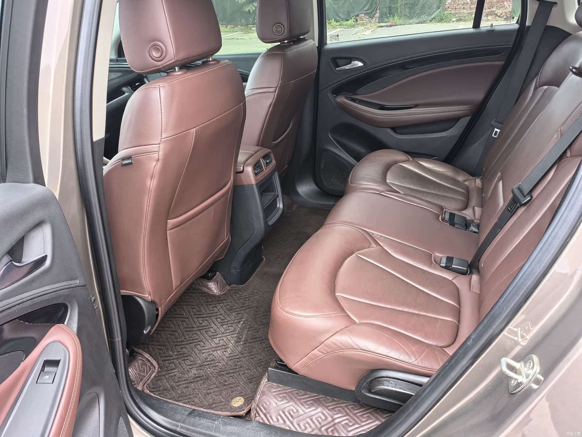 Buick Envision Plus, 2019 10