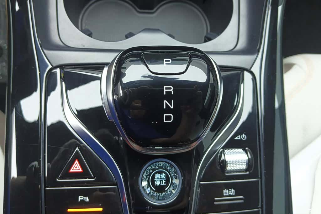 BYD Qin, 2024 16