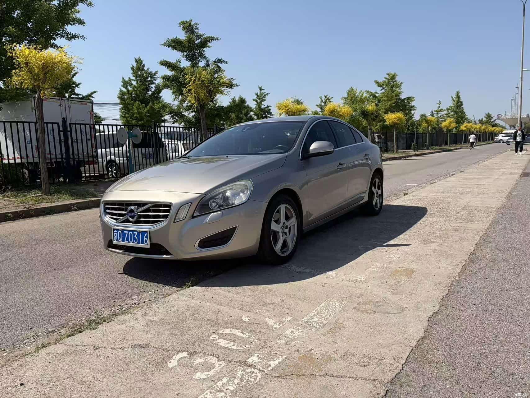 Volvo S60, 2012 1