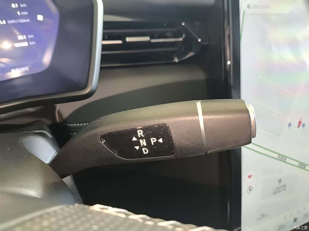 Xpeng G3, 2020 14