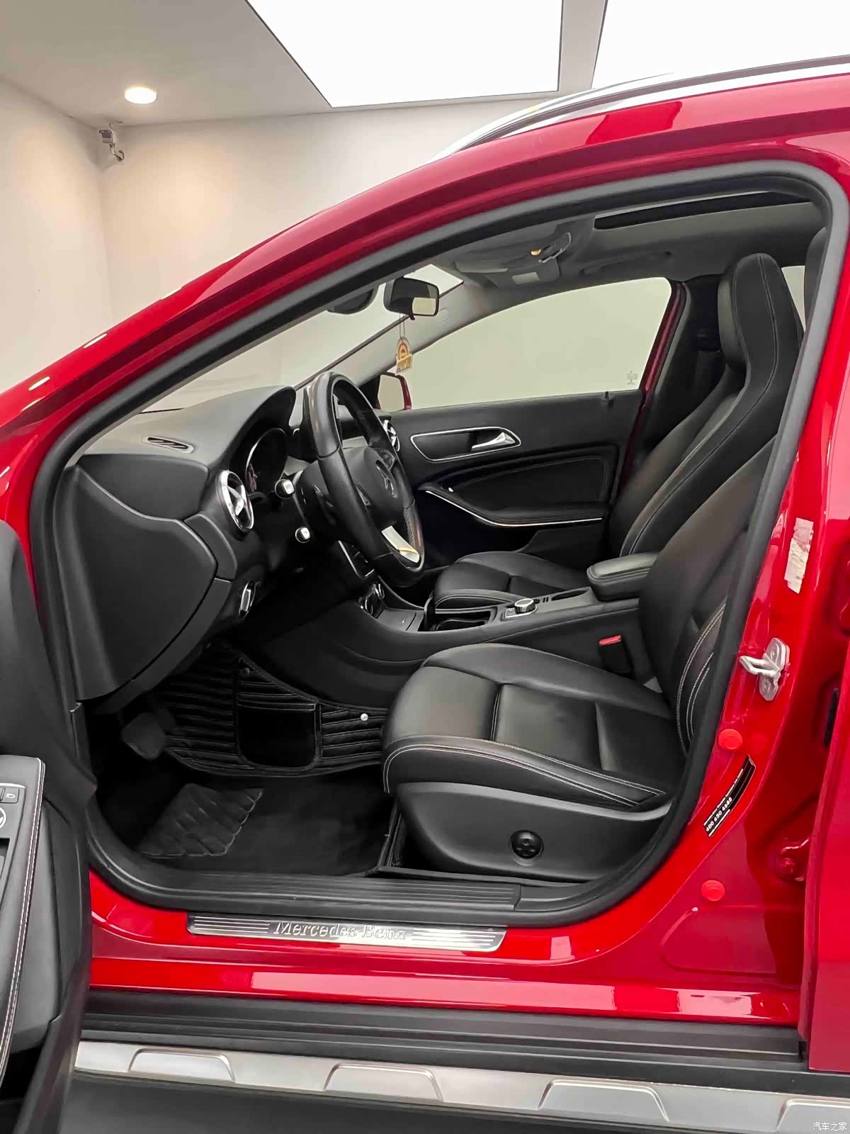 Mercedes-Benz GLA, 2016 13