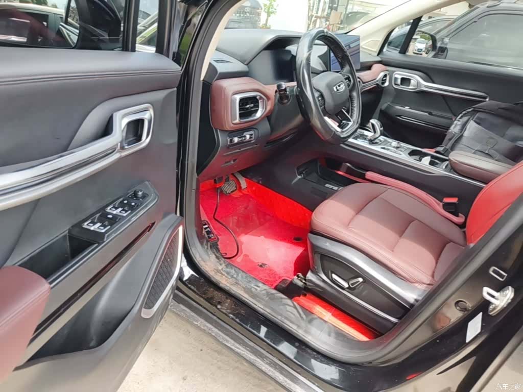 Geely Haoyue, 2022 16