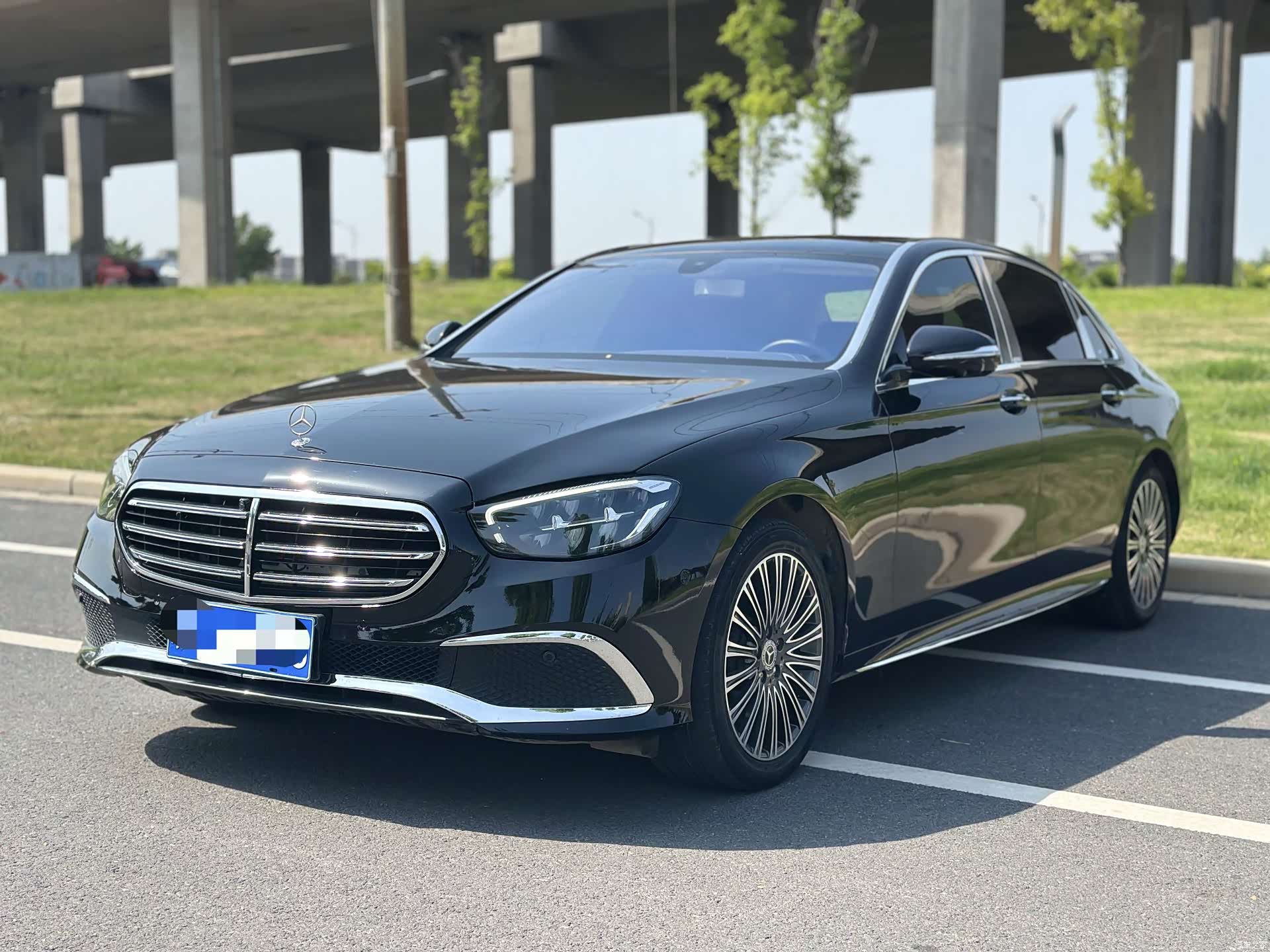 Mercedes-Benz E-Class, 2018 1