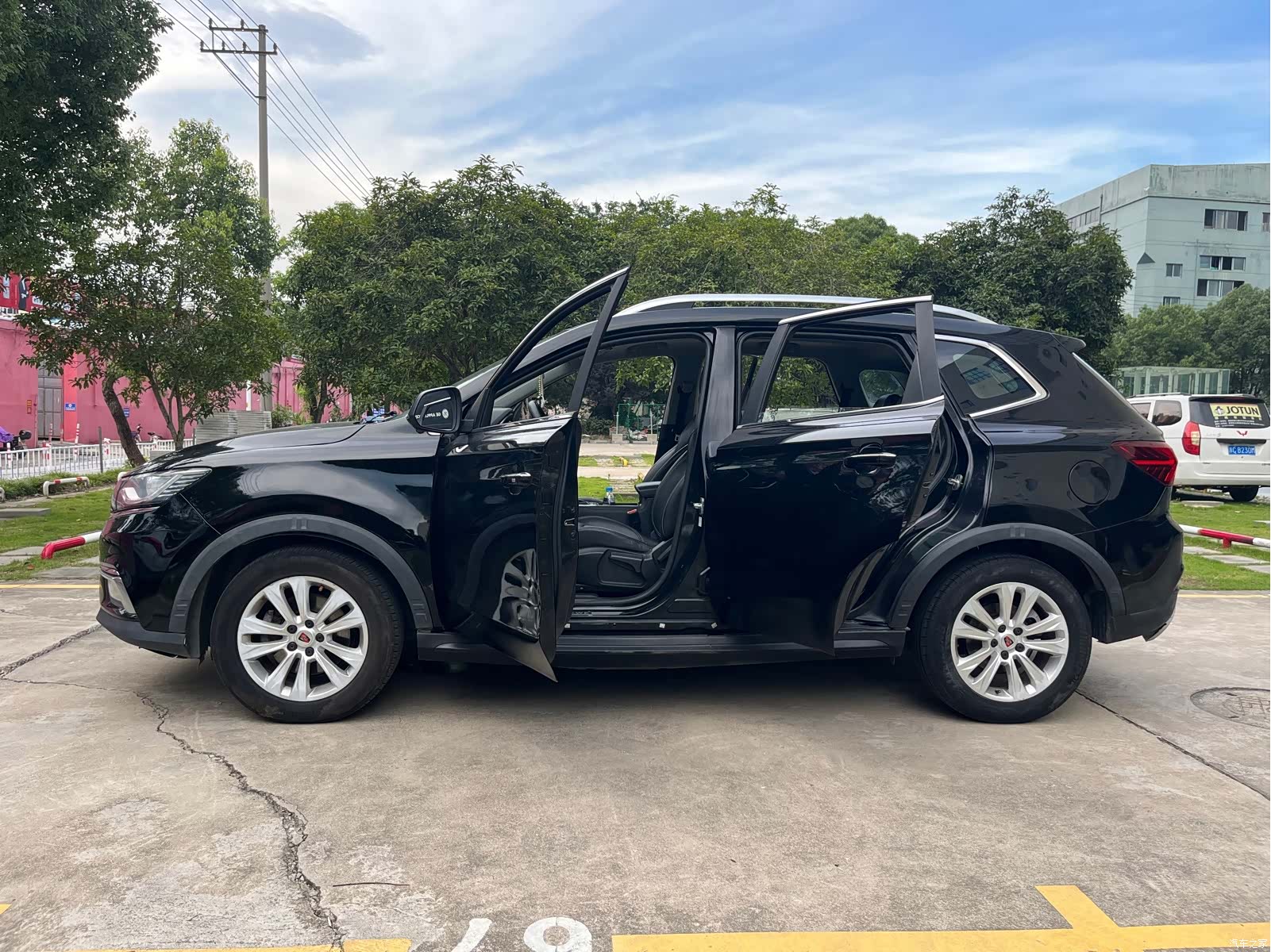 Roewe RX5, 2018 16