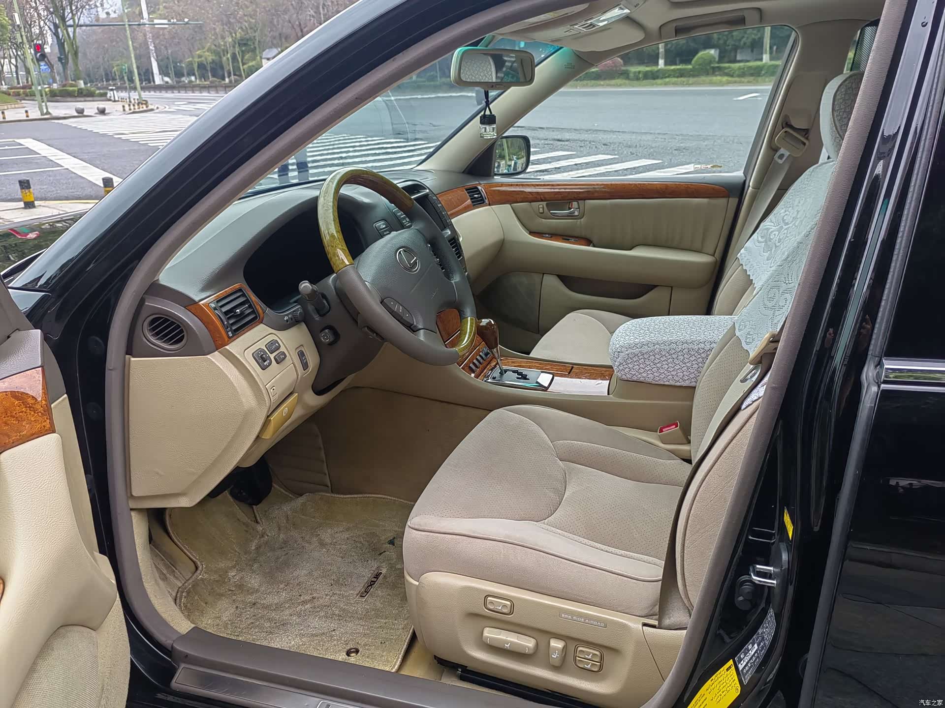 Lexus LS, 2005 12
