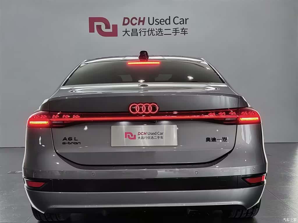 Audi e-tron, 2025 7