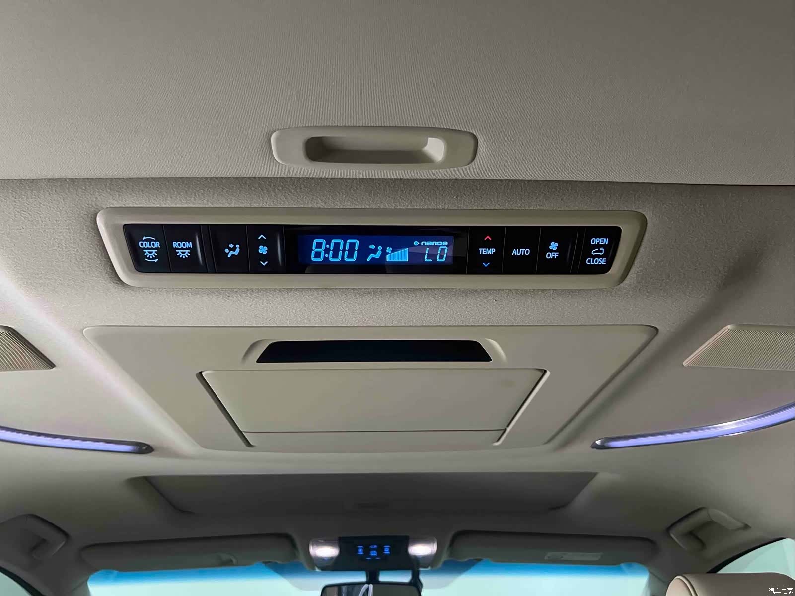 Toyota Alphard, 2018 28