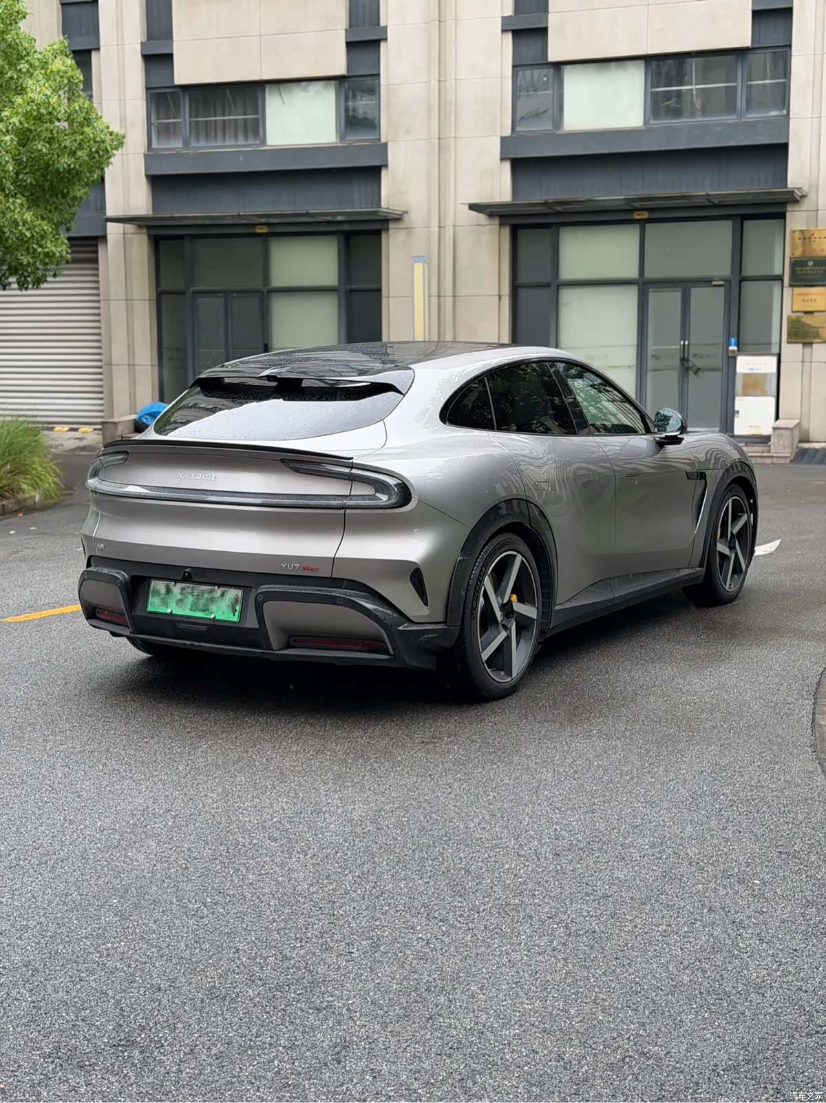Xiaomi YU7, 2026 6