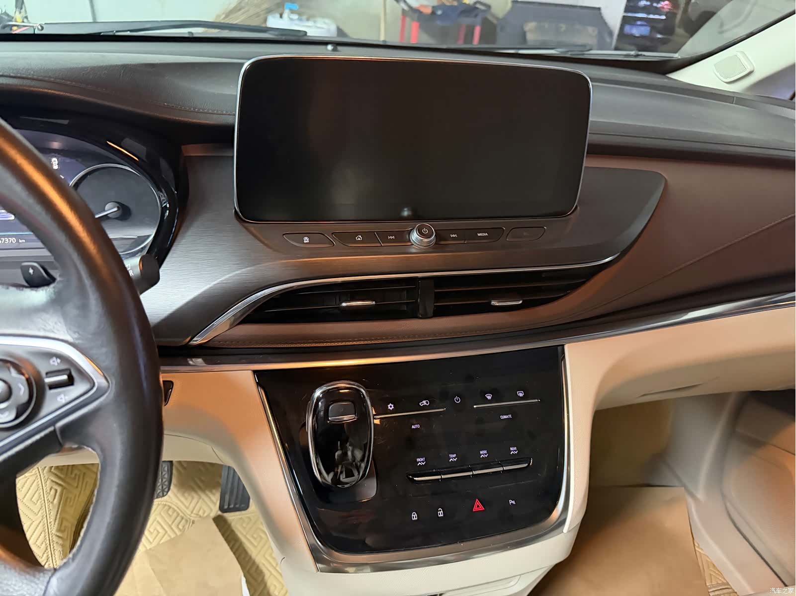 Buick GL8, 2022 7