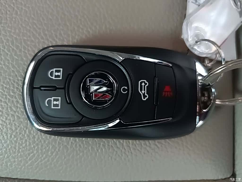 Buick GL8, 2023 9