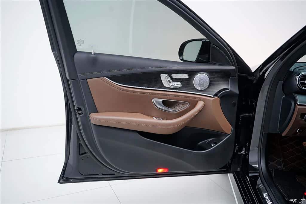 Mercedes-Benz E-Class, 2021 9