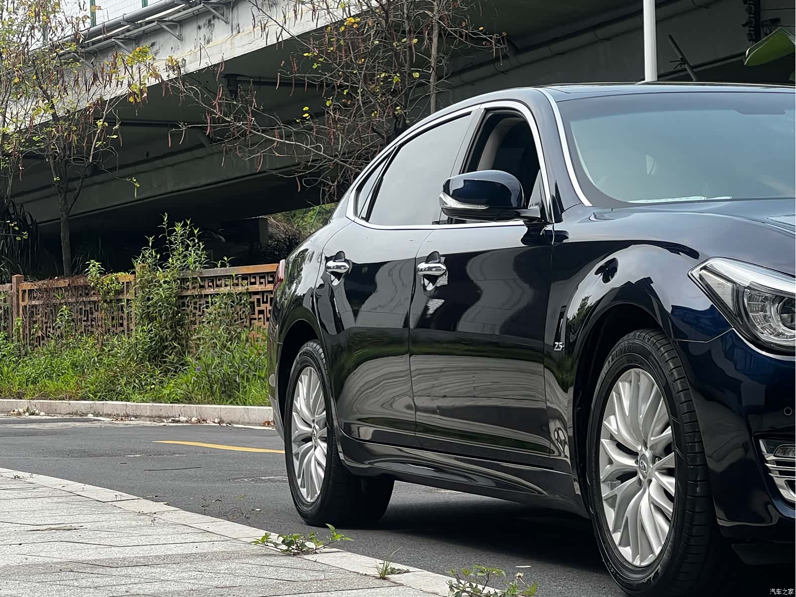 Infiniti Q70, 2016 все фото