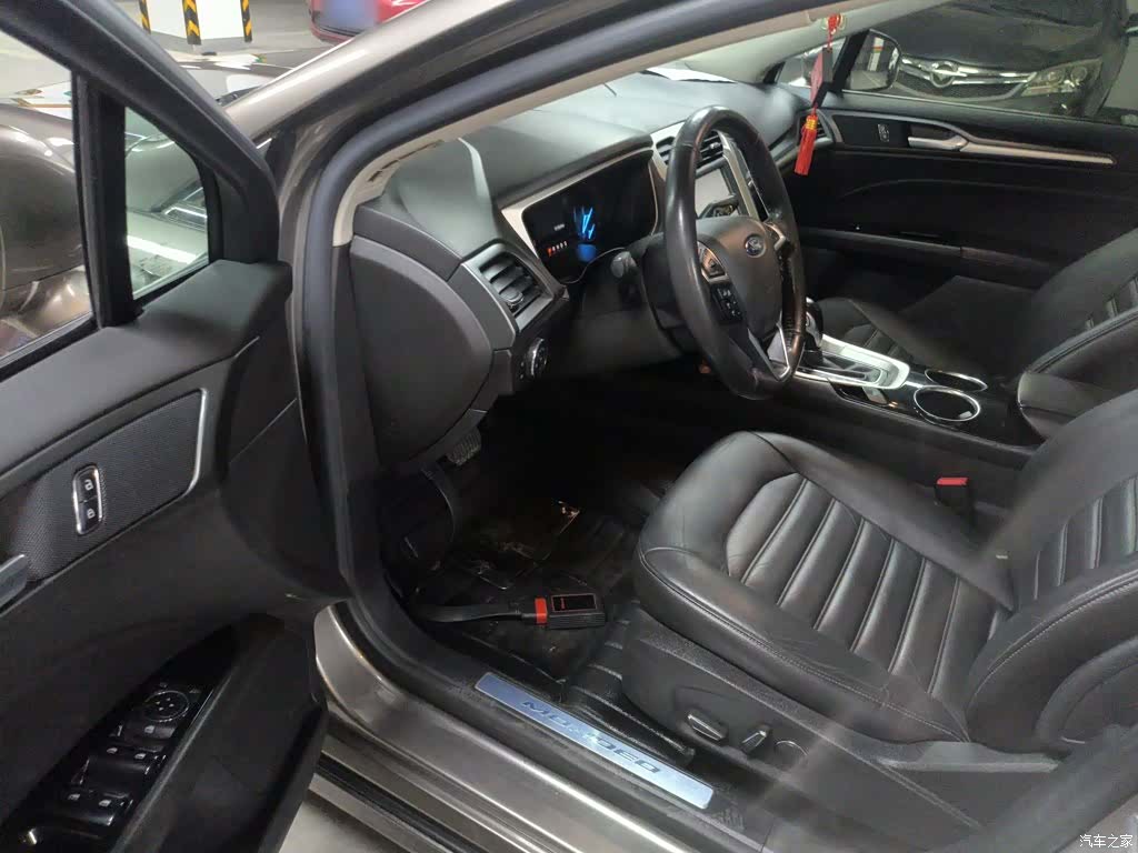 Ford Mondeo, 2015 16