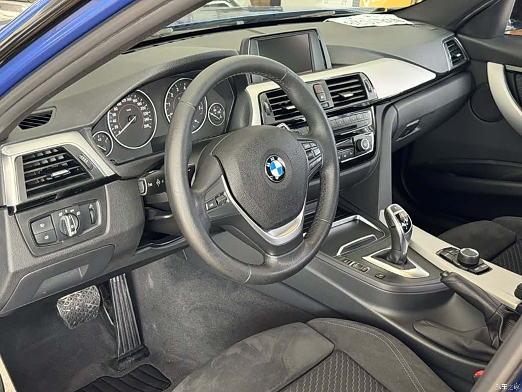 BMW 3 Series, 2017 все фото
