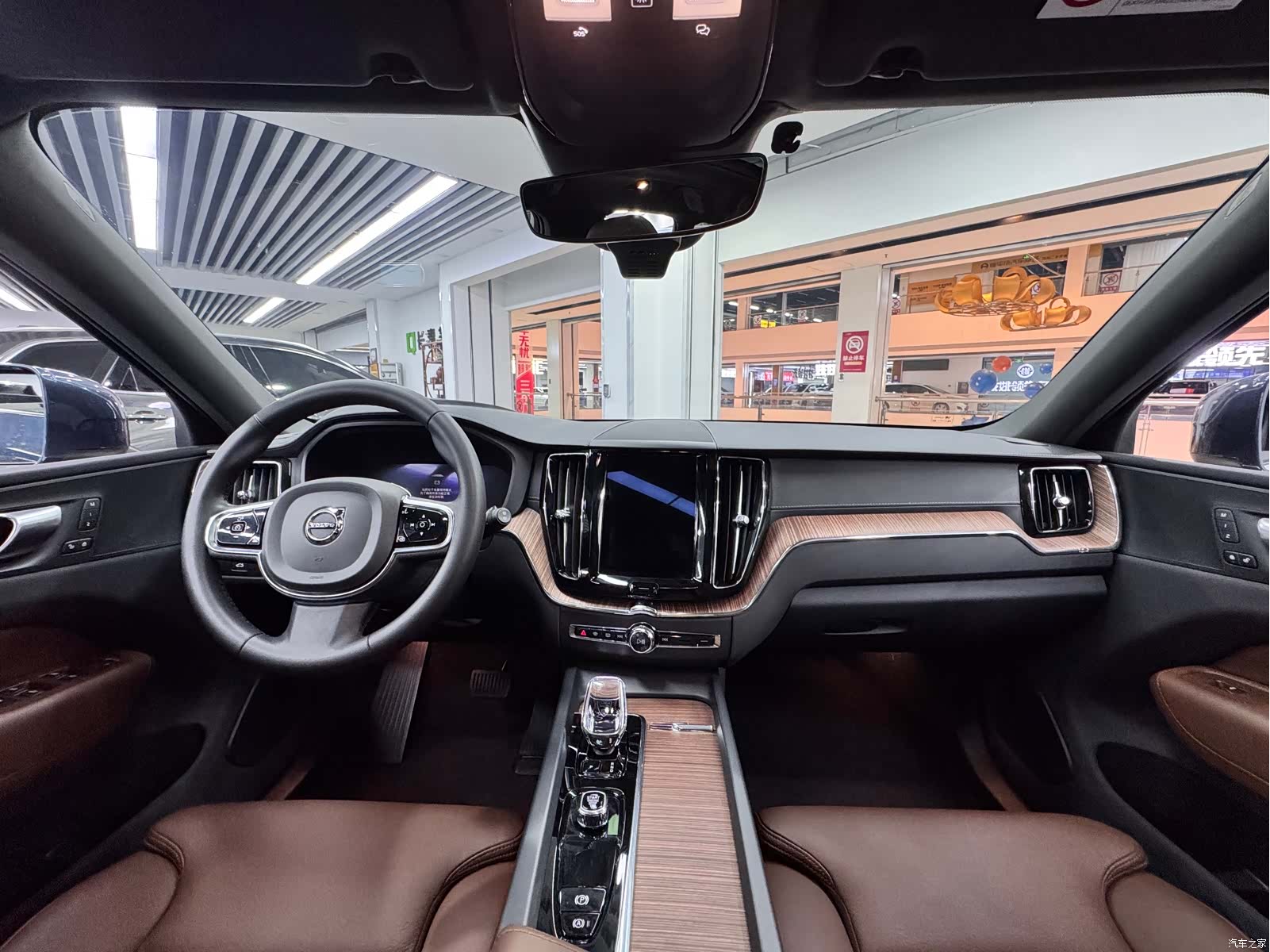 Volvo XC60, 2023 8