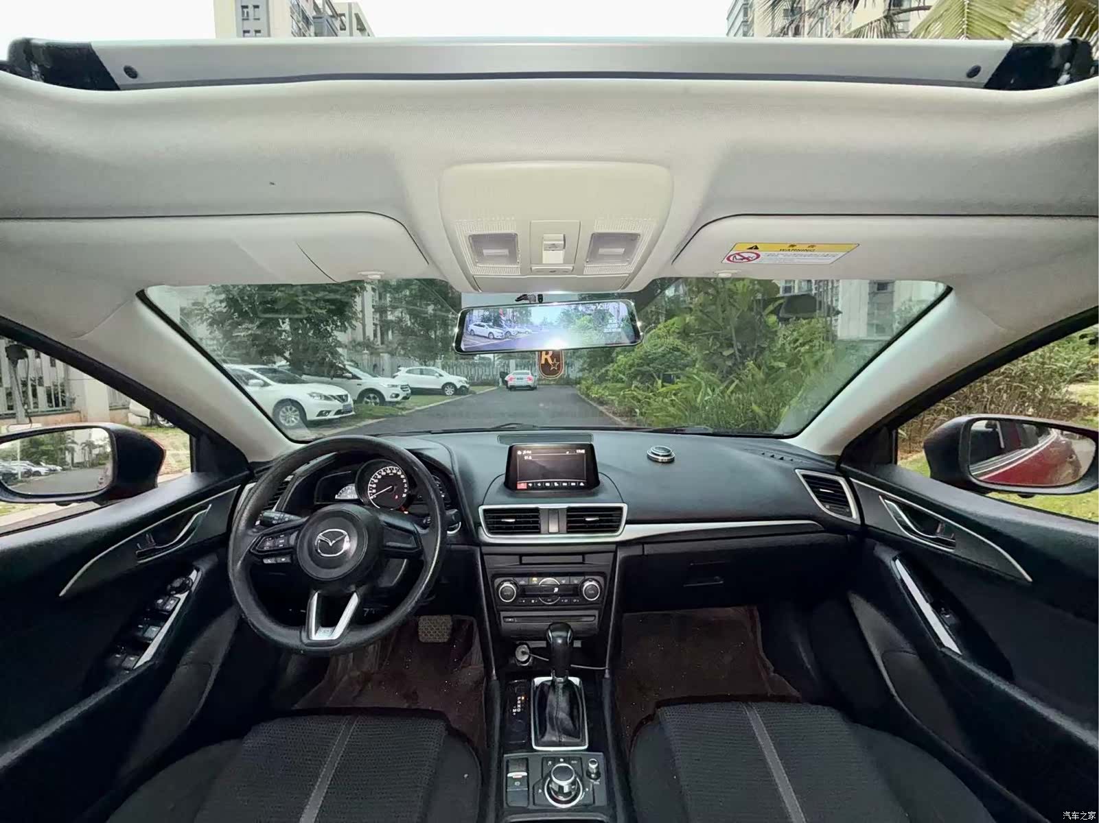 Mazda Mazda3, 2019 15