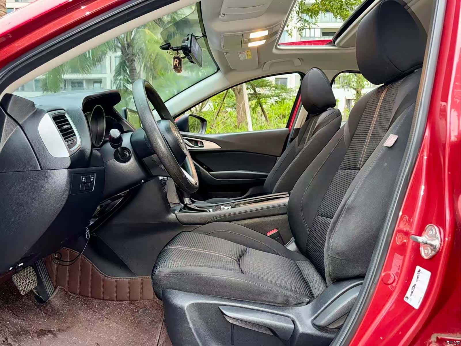 Mazda Mazda3, 2019 13