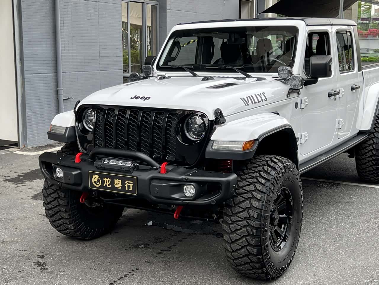 Jeep Gladiator, 2023 все фото