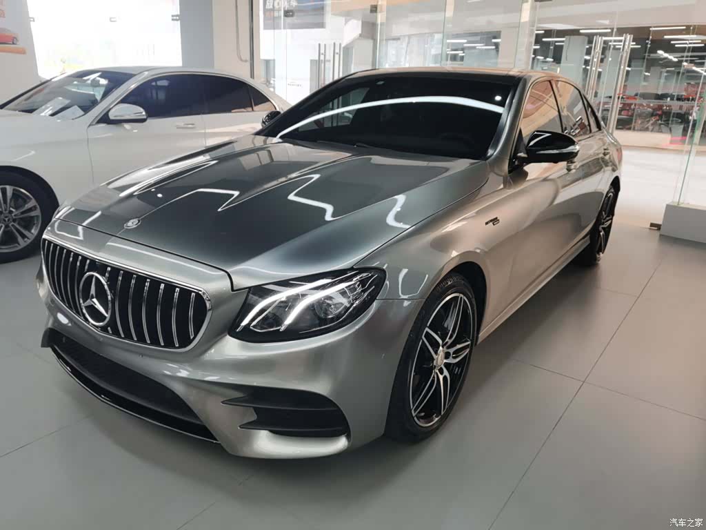 Mercedes-Benz E-Class, 2017 1