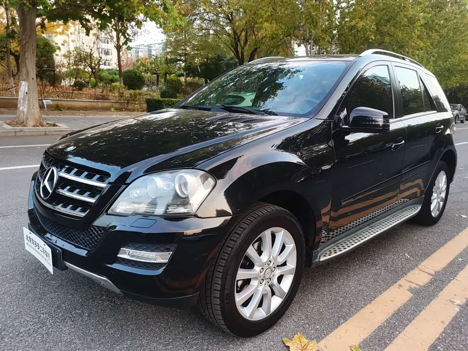 Mercedes-Benz M class