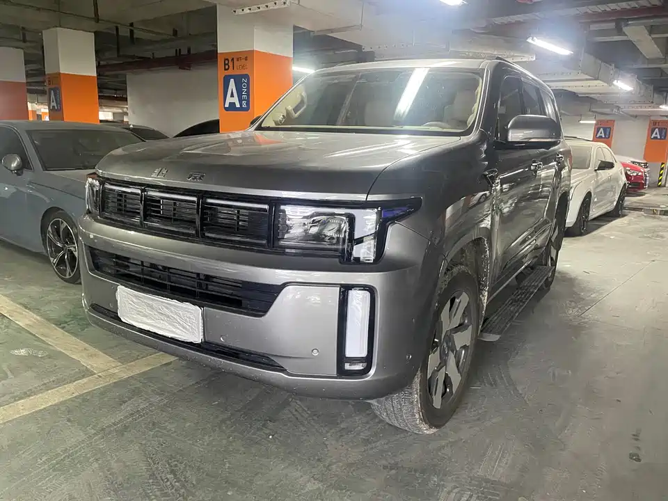 Beijing BJ60 Thunder