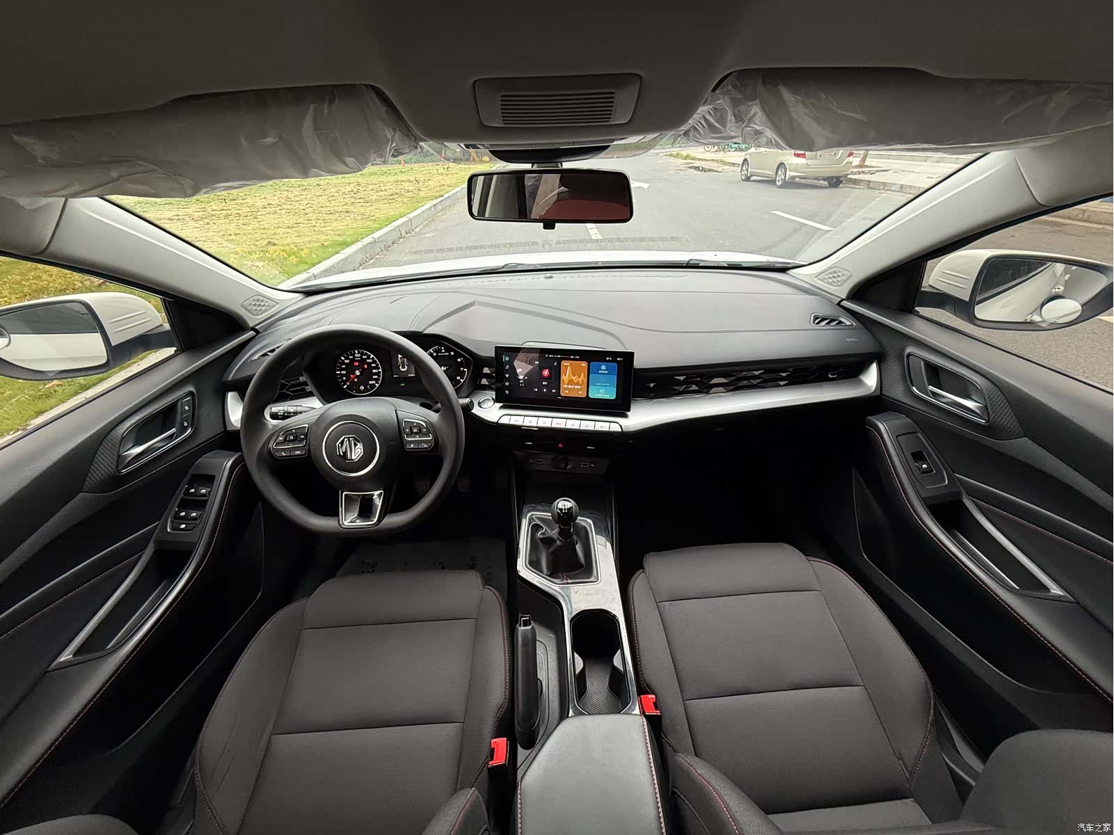 MG MG5, 2022 11
