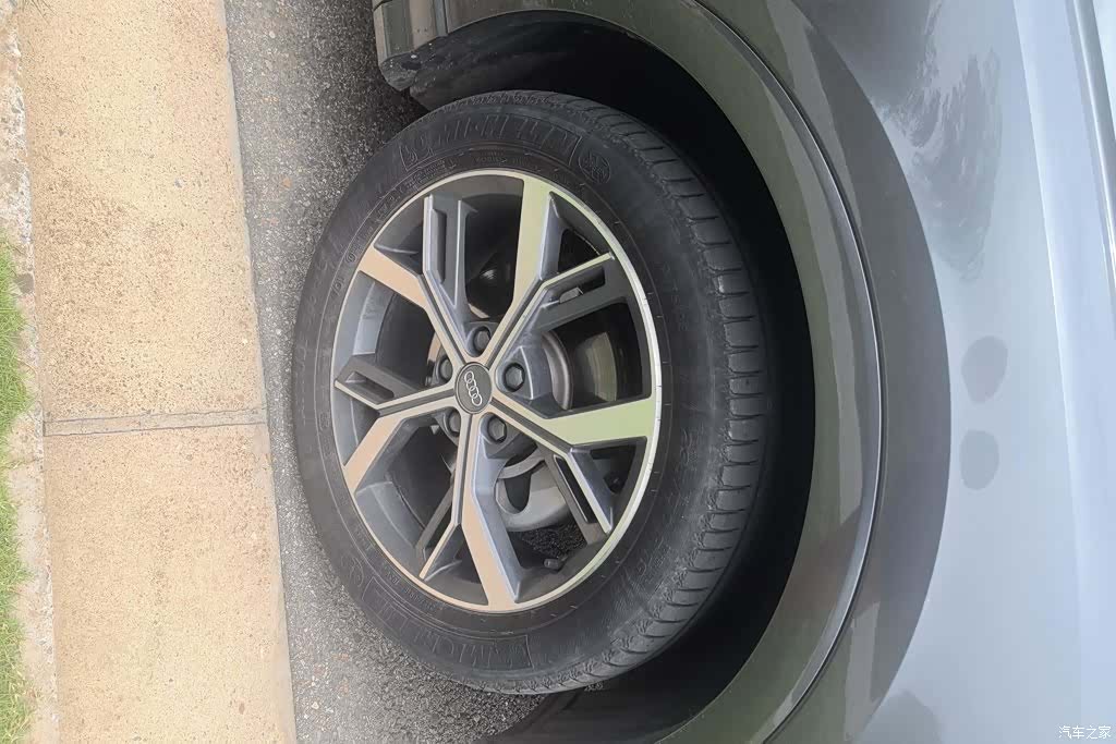 Audi Q3, 2021 6