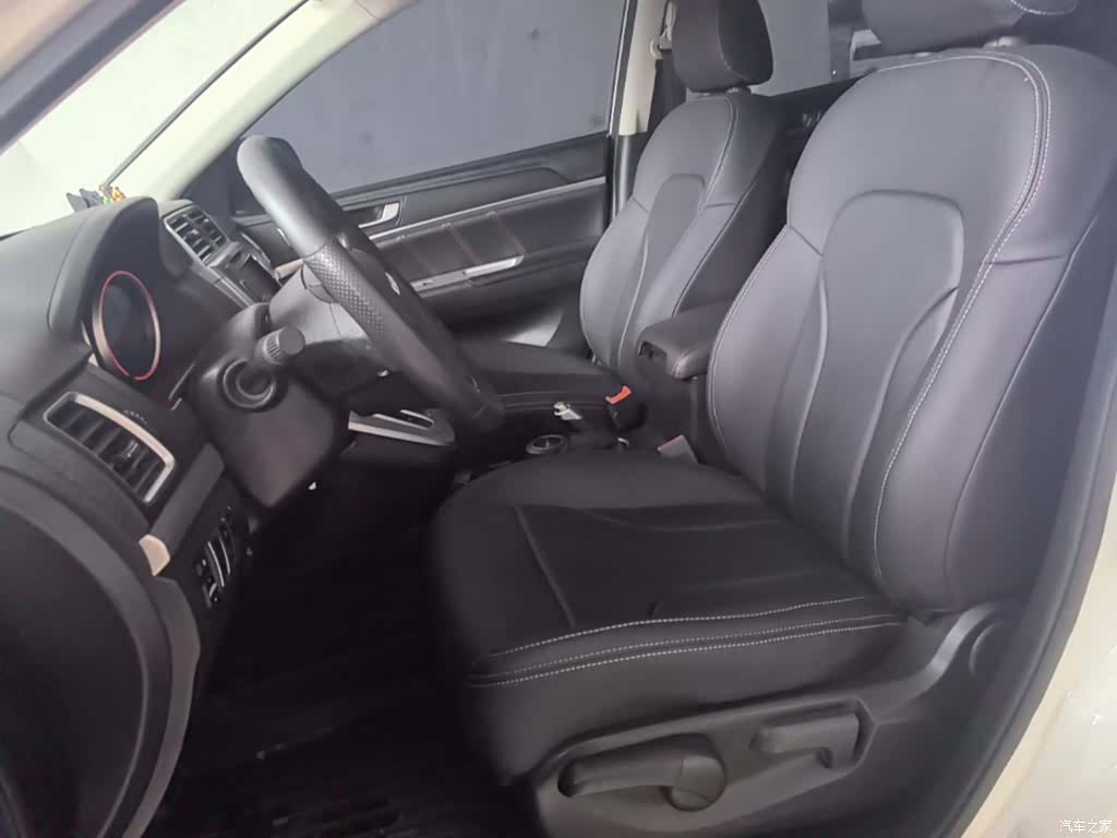 Haval M6, 2018 15