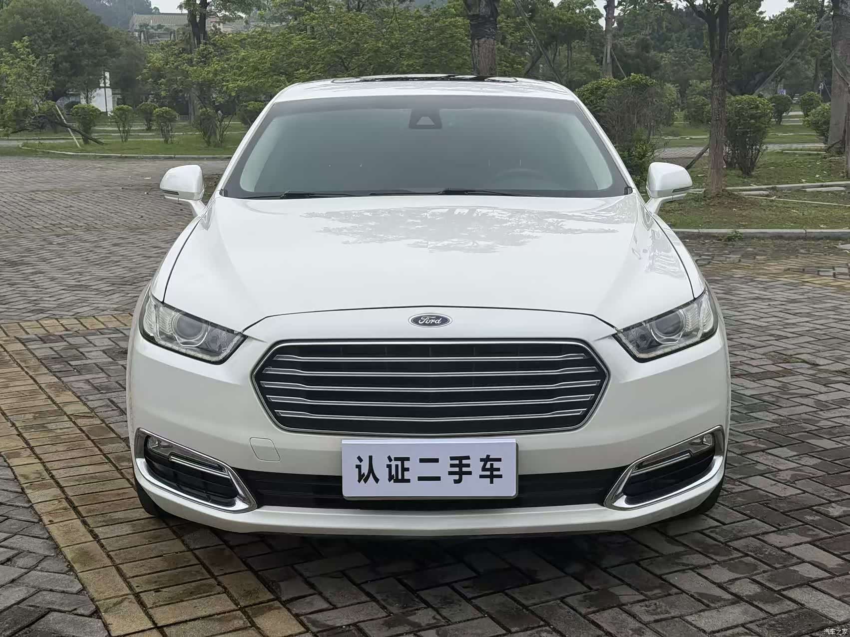 Ford Taurus, 2017 2
