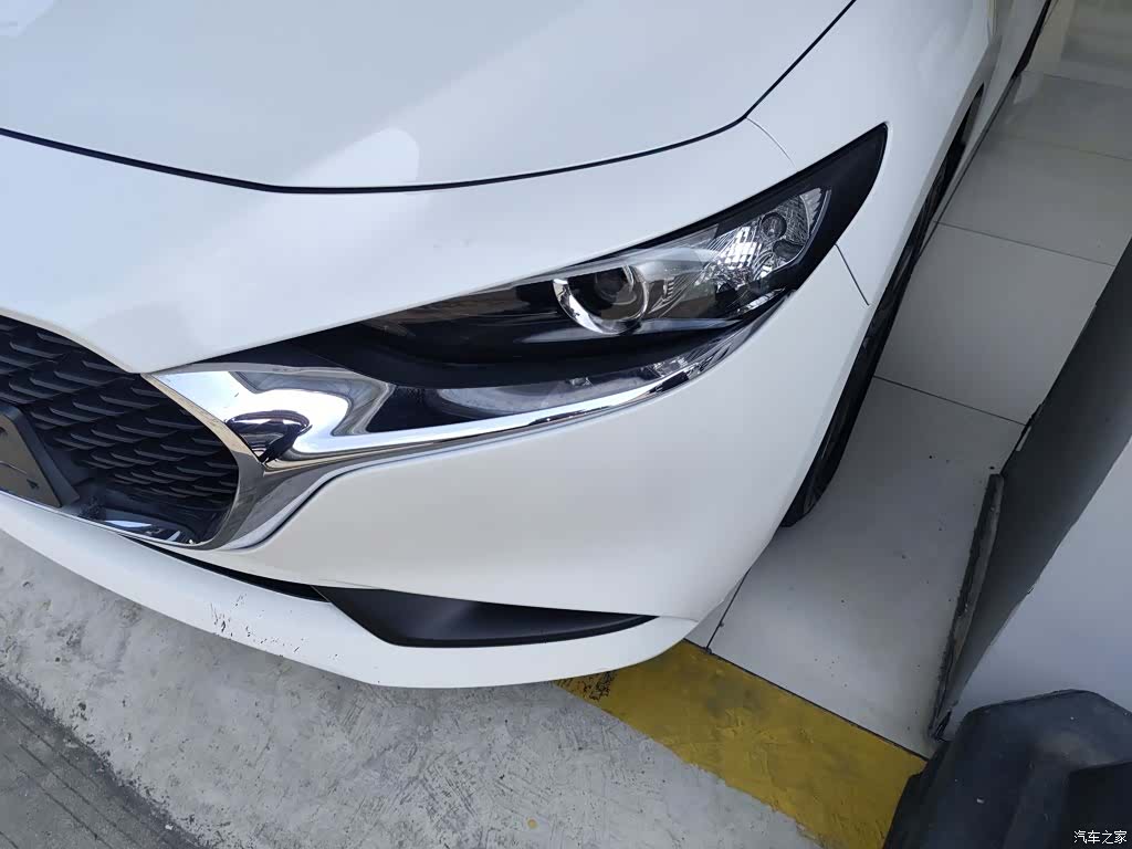 Mazda Mazda3, 2020 18