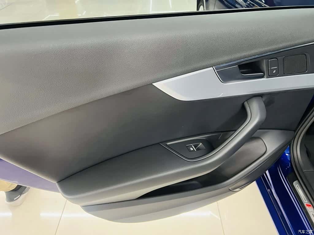 Audi A4L, 2019 4
