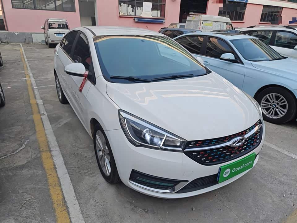 Chery Arrizo 5