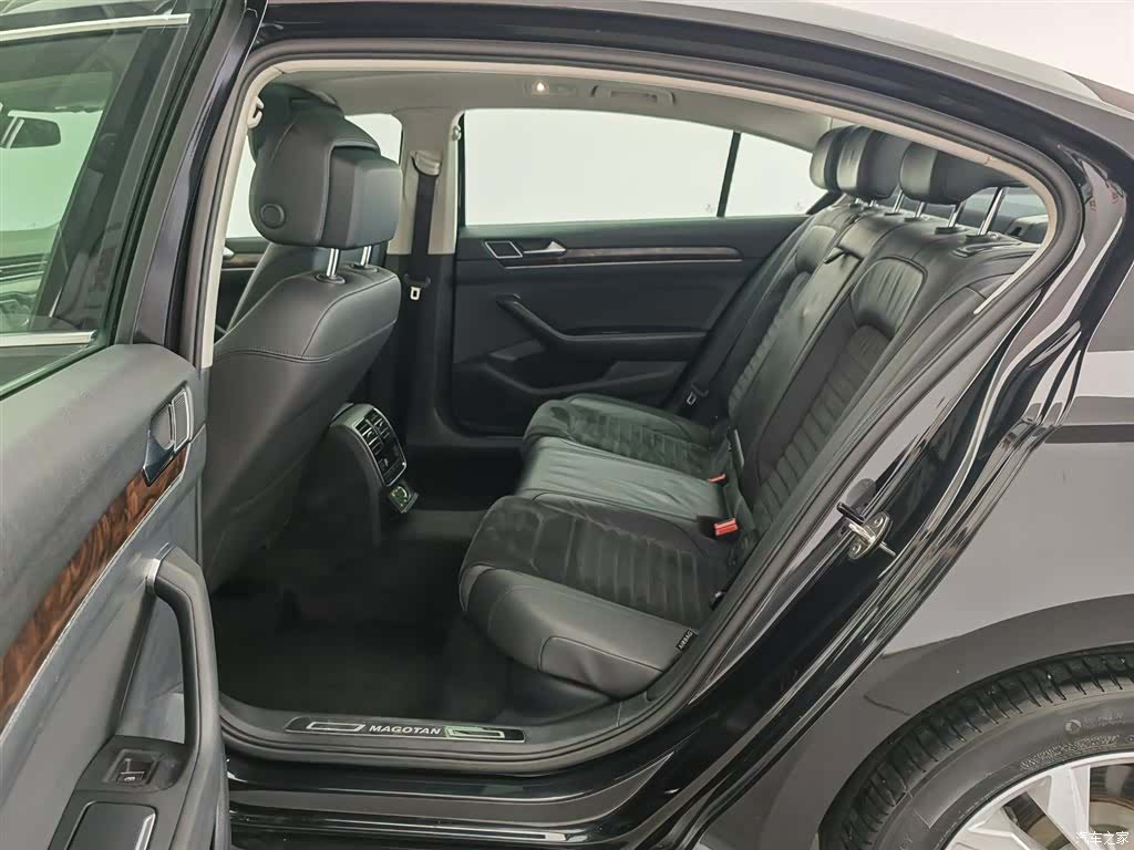 Volkswagen Magotan, 2017 15