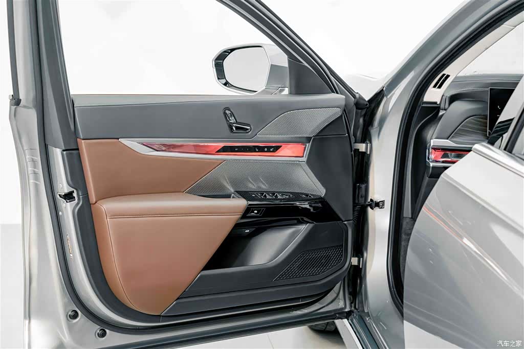 BMW 7 Series, 2025 16