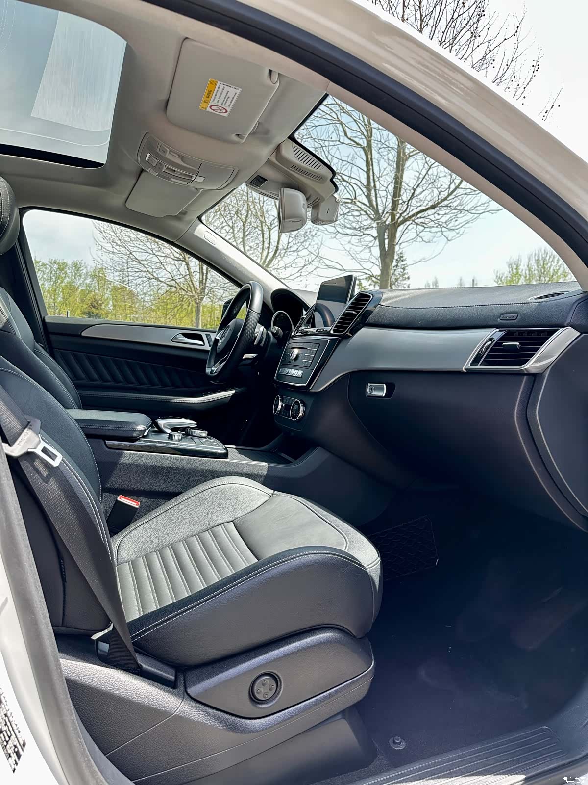 Mercedes-Benz GLE, 2016 12