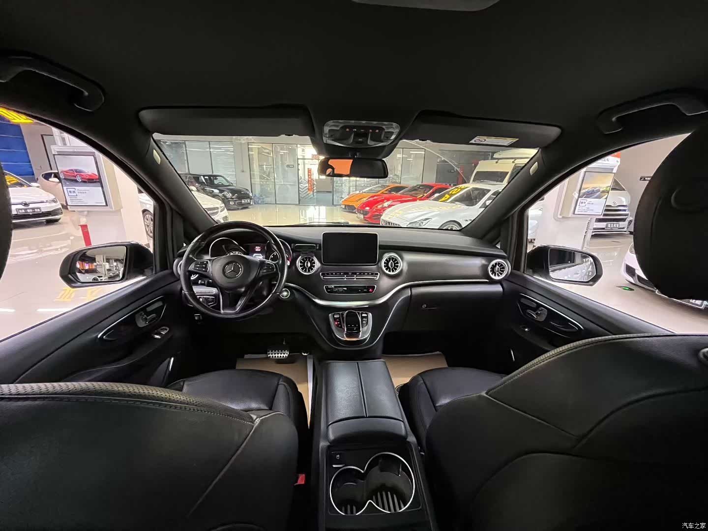 Mercedes-Benz V-Class, 2019 4