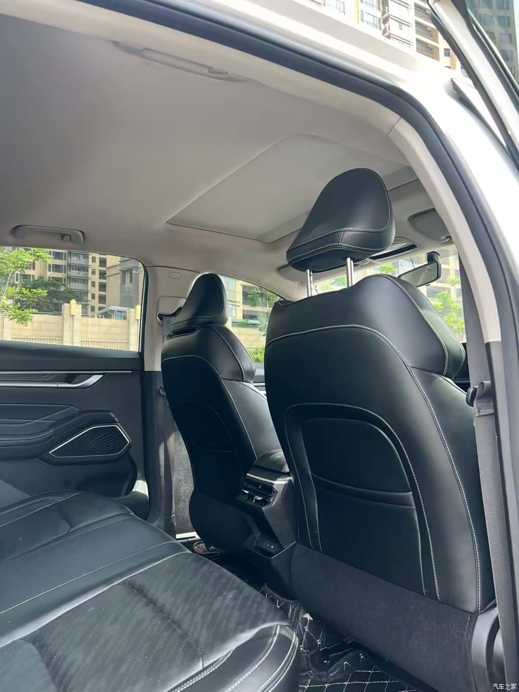 Geely Emgrand, 2021 11