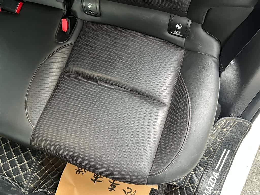 Mazda Mazda3, 2022 17