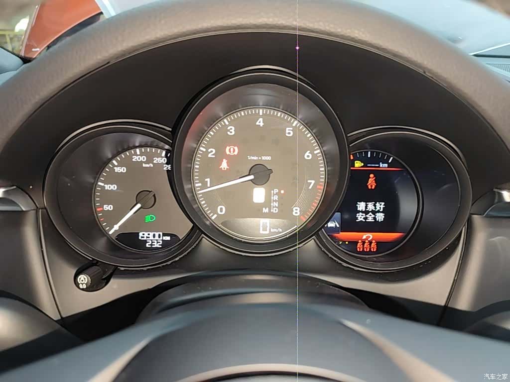Porsche Macan, 2024 12