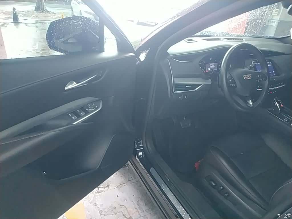 Cadillac XT4, 2022 16