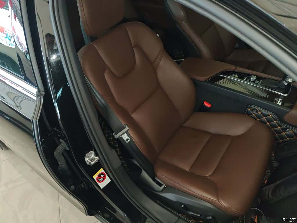 Volvo S90, 2018 23