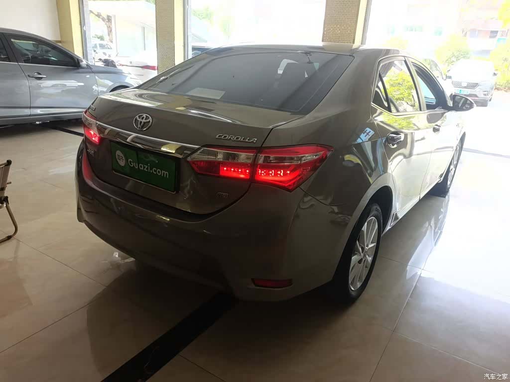 Toyota Corolla, 2016 все фото
