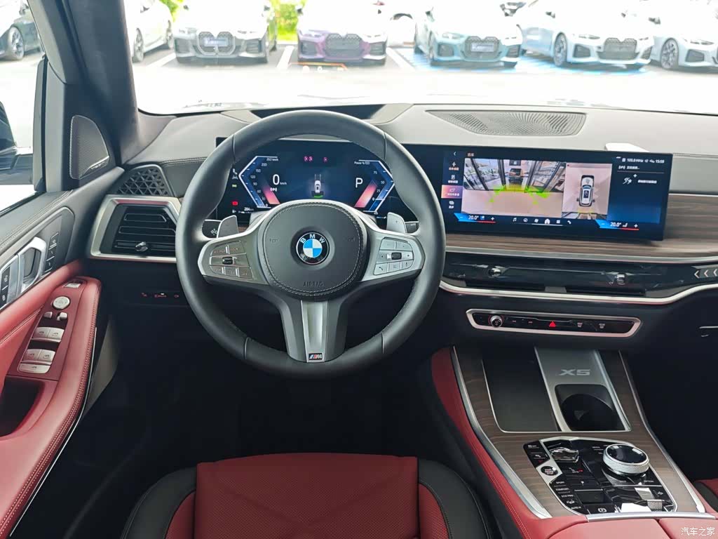 BMW X5, 2025 12