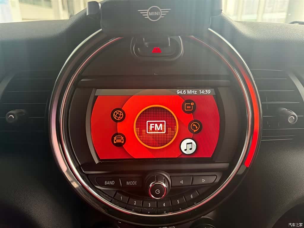 Mini ONE, 2021 19