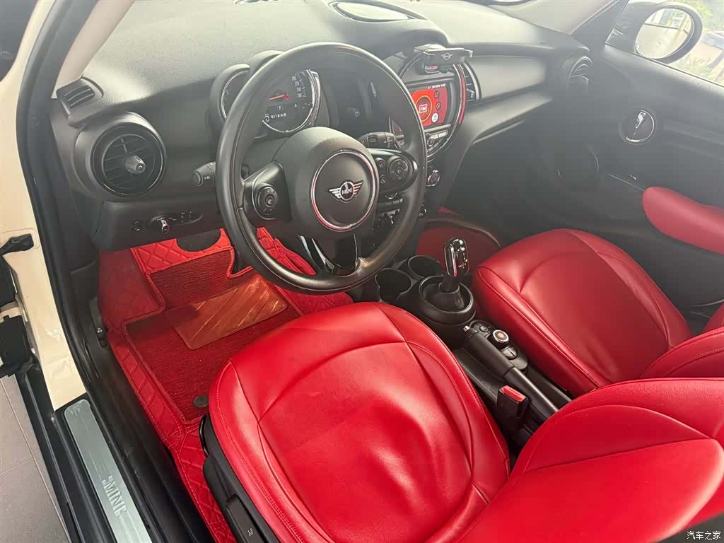 Mini ONE, 2021 16