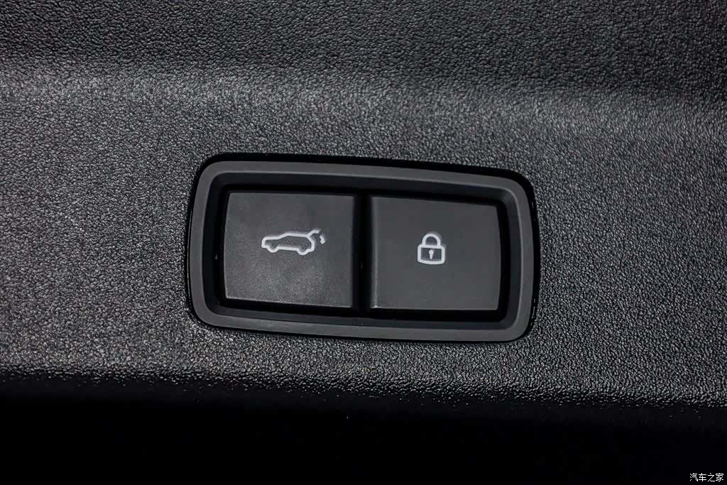 Li Auto L9, 2025 30